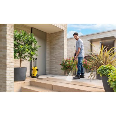 10. KARCHER K 3 Home pressure washer - 1.676-354.0