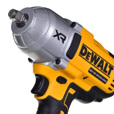 11. Impact Wrench 1/2" 18V 2x5.0Ah DCF900P2T-QW DEWALT