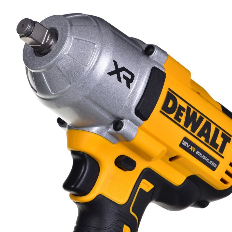 11. Impact Wrench 1/2" 18V 2x5.0Ah DCF900P2T-QW DEWALT