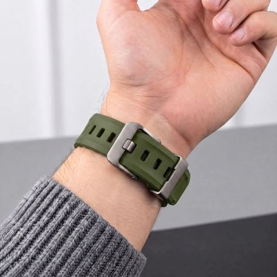 5. Tech-Protect Motion Strap for Apple Watch 44 / 45 / 46 / 49 mm - Green