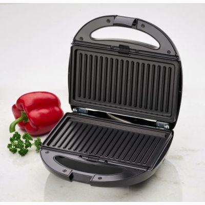 3. Clatronic ST/WA 3670 toaster (800W; black)