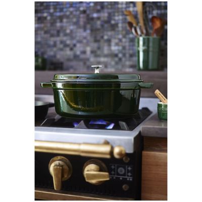 4. ZWILLING STAUB LA COCOTTE 6.7 l Oval Cast Iron Casserole Dish