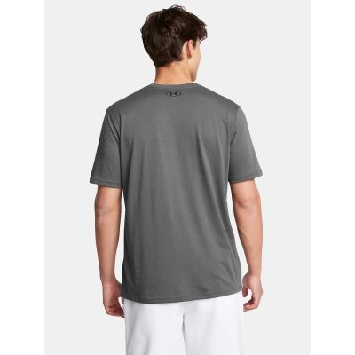 4. Under Armour Left Chest Logo T-shirt M 1326799-025
