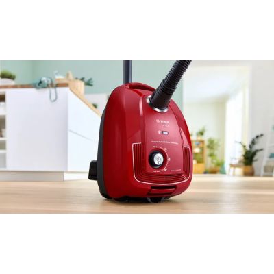 6. BOSCH BGB 38RD2 Vacuum Cleaner