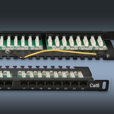 17. Patch panel Extralink EX.9663 (0.5U; cat. 6; 24xRJ-45)