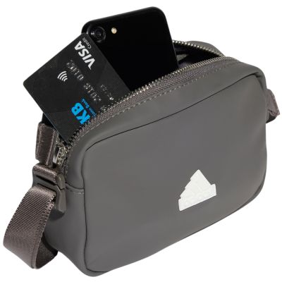 12. adidas Essentials Polyurethane6 Bag IN1865