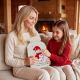 4. XMAS RUBBER HOT WATER BOTTLE 2L WHITE