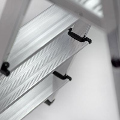 6. CORDA 5-step aluminum ladder CRAUZE