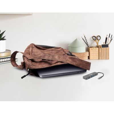6. D-Link DUB-2327 Wired USB Type-C Docking Station Gray