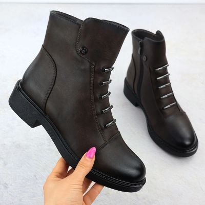 9. Jezzi W ASA252-5 JEZ437G insulated ankle boots
