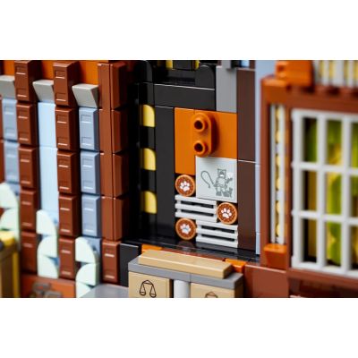 7. LEGO DC Super Heroes 76271 Batman: Gotham from The Animated Series