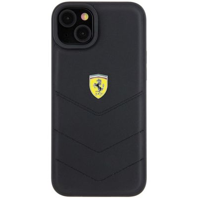 3. Ferrari FEHCP15MRDUK iPhone 15 Plus 6.7" black/black hardcase Quilted Metal Logo