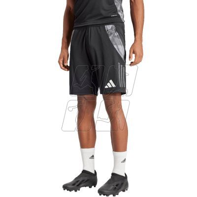 4. Adidas Tiro 24 Competition Training M shorts IL8256