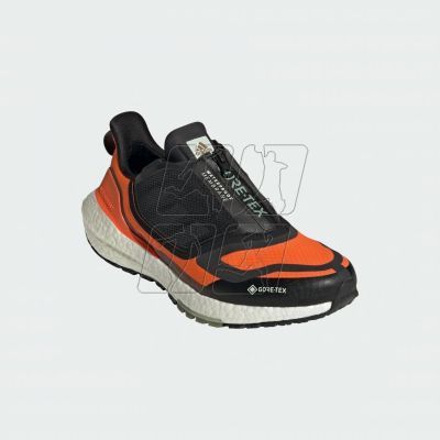 5. Adidas Ultraboost 22 Gore-Tex M GX9126 shoes