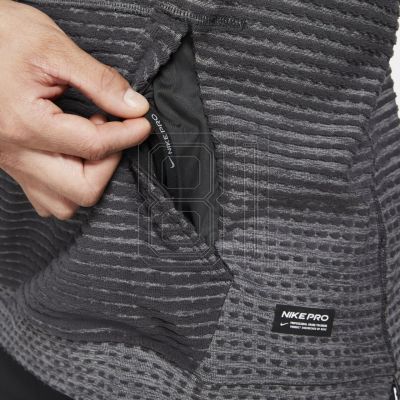 17. Nike Pro Therma-FIT ADV M DD1707-070 sweatshirt