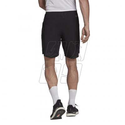2. Adidas Run Icon Full Reflective 3-Stripes Shorts M HE2468