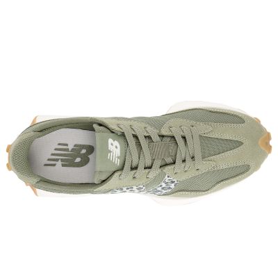 3. New Balance Women's Sports Shoes WS327LPB