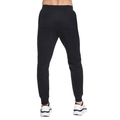 2. Skechers Max Soft Fleece Joggers PT289-BLK Black L