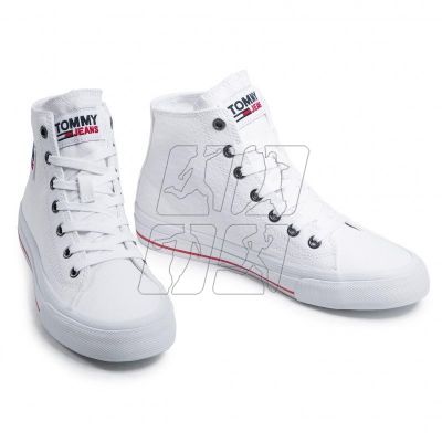 3. Tommy Jeans Midcut Vulc M EN0EN01370-YBR shoes