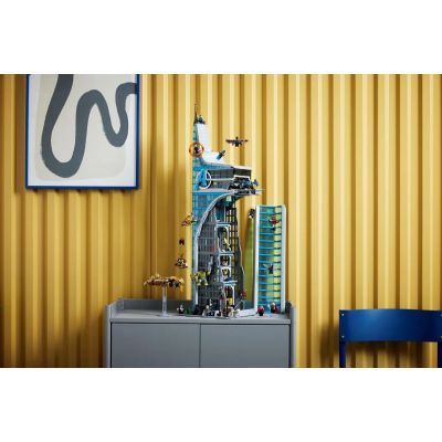 12. LEGO Super Heroes 76269 Avengers Tower