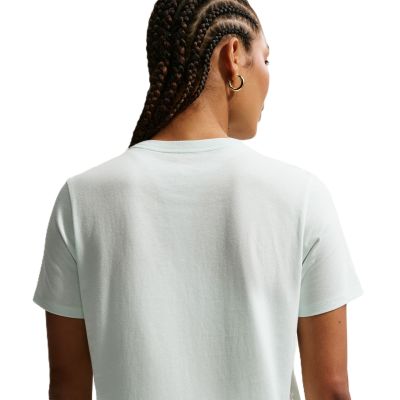 2. Nike Sportswear Club Essentials Women's T-Shirt DX7902-394