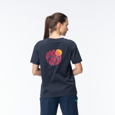 10. Women's RESA WO'S Short Sleeve T-Shirt