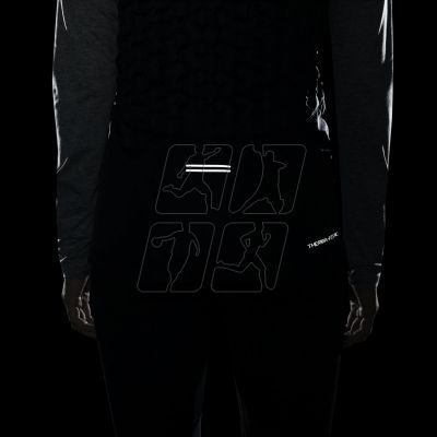 8. Nike Therma-FIT ADV W DD6063-010 vest