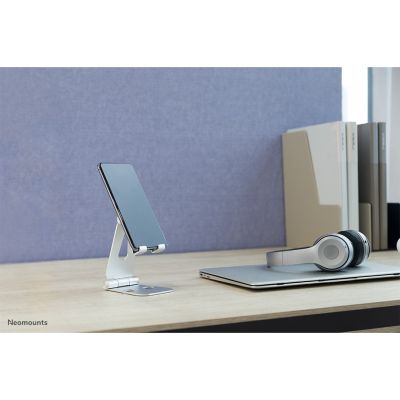 7. Neomounts DS10-160SL1 Passive Holder Mobile Phone/Smartphone Silver