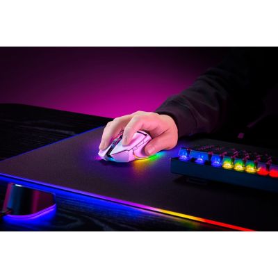 8. Razer Basilisk V3 Pro Gaming Mouse Right Side RF Wireless + Bluetooth + USB Type-C Optical 30000 DPI