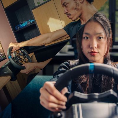 21. Logitech G923 Steering Wheel PS4/PS5/PC941-000149