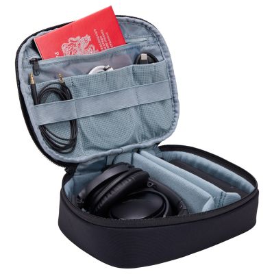 6. Thule Subterra 2 TSPW402 Black Polyester Case Black