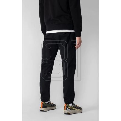 8. Champion M 218700 KK001 pants