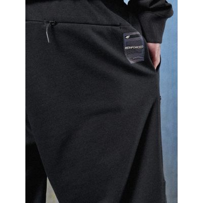 5. Men's jogger sweatpants 4F 4FRSS26TTROM1861-20S