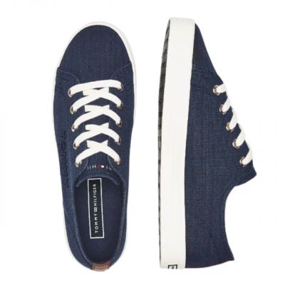 10. Tommy Hilfiger Basic Sneaker W FW0FW05123