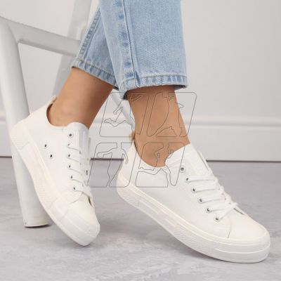 6. Big Star W INT1963A platform sneakers, white