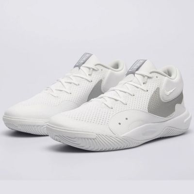 3. Nike HyperQuick Jr FN4678-102 Volleyball Shoes