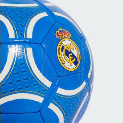 3. Adidas Ral Madrid Club JN7359 Ball
