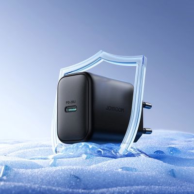 8. Joyroom JR-TCF20 USB-C PD 20W network charger - black