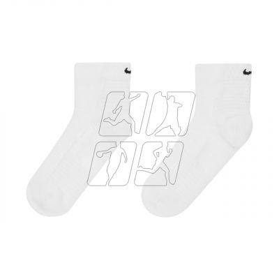 2. Nike Unicorn Socks DQ7597 100