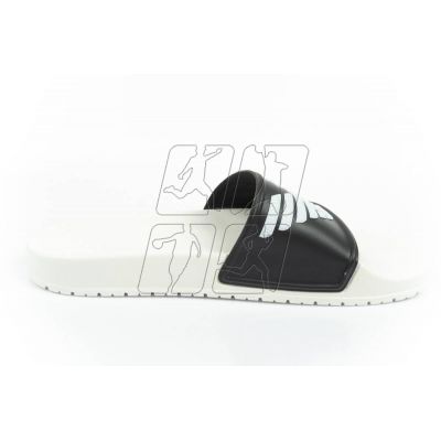 4. Emporio Armani M XVPS04D 850 flip-flops