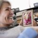 15. Wozinsky WRC-32 10.1" Digital Photo Frame with Frameo 32GB App - Light Brown