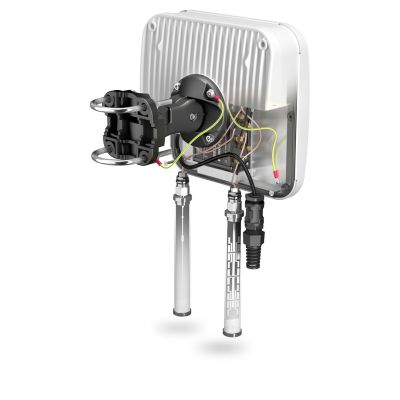 2. QuWireless QuMax Directional PoE/LAN Antenna 6 dBi