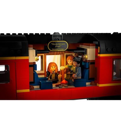 6. LEGO Harry Potter 76405 Hogwarts Express Collector's Edition (SALE)