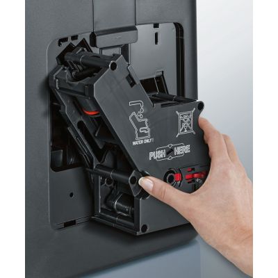 6. SIEMENS TE 657319RW espresso machine