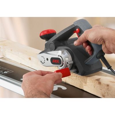 4. Skil 1558 AA Black, Gray, Red 17000 RPM 600 W