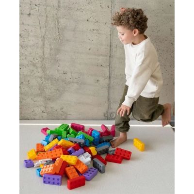 8. Marioinex "junior bricks" building blocks, 110 pieces