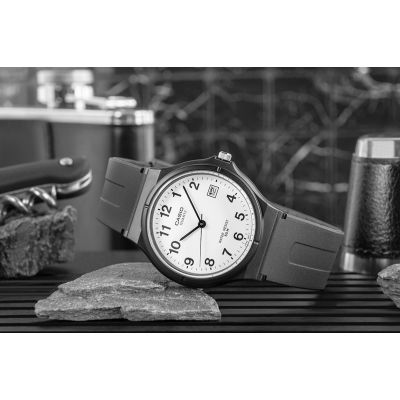 6. Women's watch CASIO MW-59-7BVDF + BOX