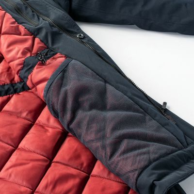 10. Hi-tec Lassero M 92800441208 insulated jacket