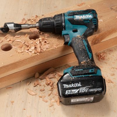 17. Makita DDF490Z Drill 1900 RPM Central Locking 1.7 kg Blue, Black