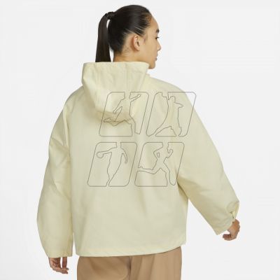 2. Nike Sportswear Therma-FIT Tech Pack W DD4660-715 jacket